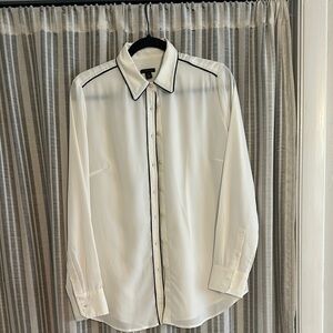 ANNE TAYLOR size 8 White blouse with black trim